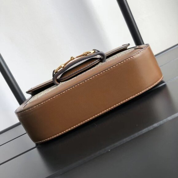 Gucci Chain Bags, Wallets - Picture 4 of 9